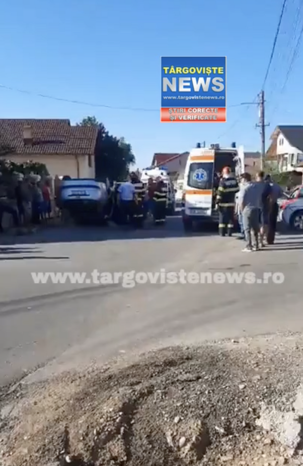 ACUM: Accident în centrul comunei Băleni. Două mașini s-au izbit, una s-a răsturnat, iar doi oameni sunt răniți